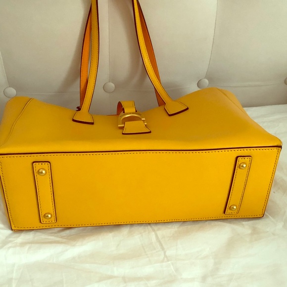Dooney Bourke Leather Tote Bag Mustard Color Bags